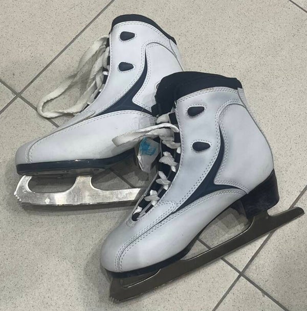 Women Ice Skates - Size 38 - Sports