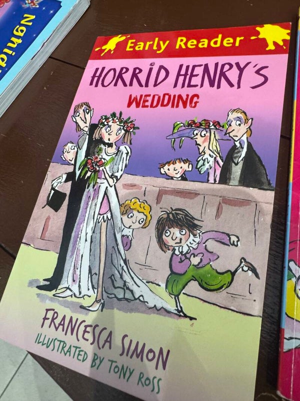 Horrid Henry’s wedding - books*