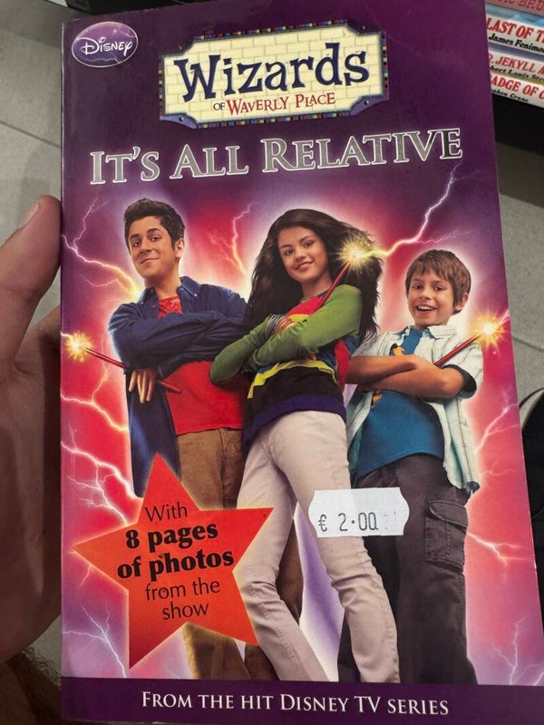 Wizards of Waverly Place - Books*