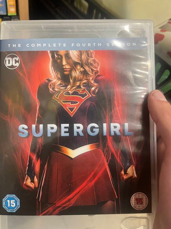 Super Girl: The Complete Fourth Season - Movies