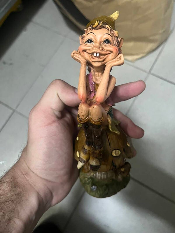 Pixie On Mushroom Figurine - Collectibles