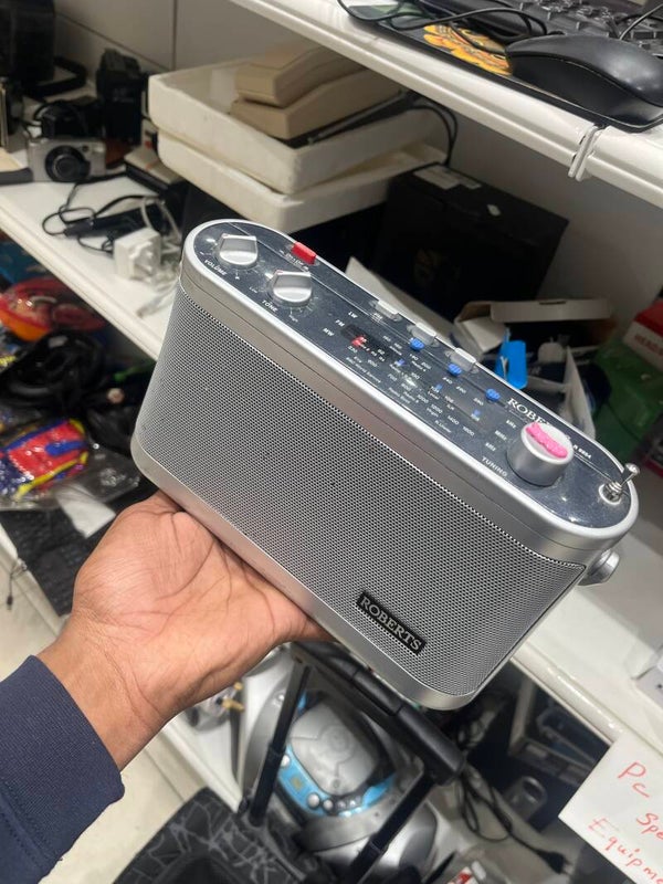 Vintage Radio - Collectible