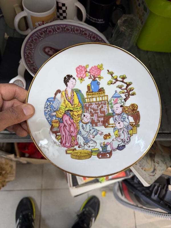 Wall Plates - €4 Each - Decor