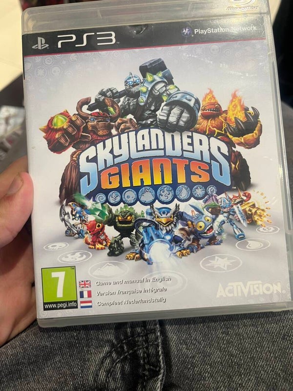 Skylanders giants - gaming*