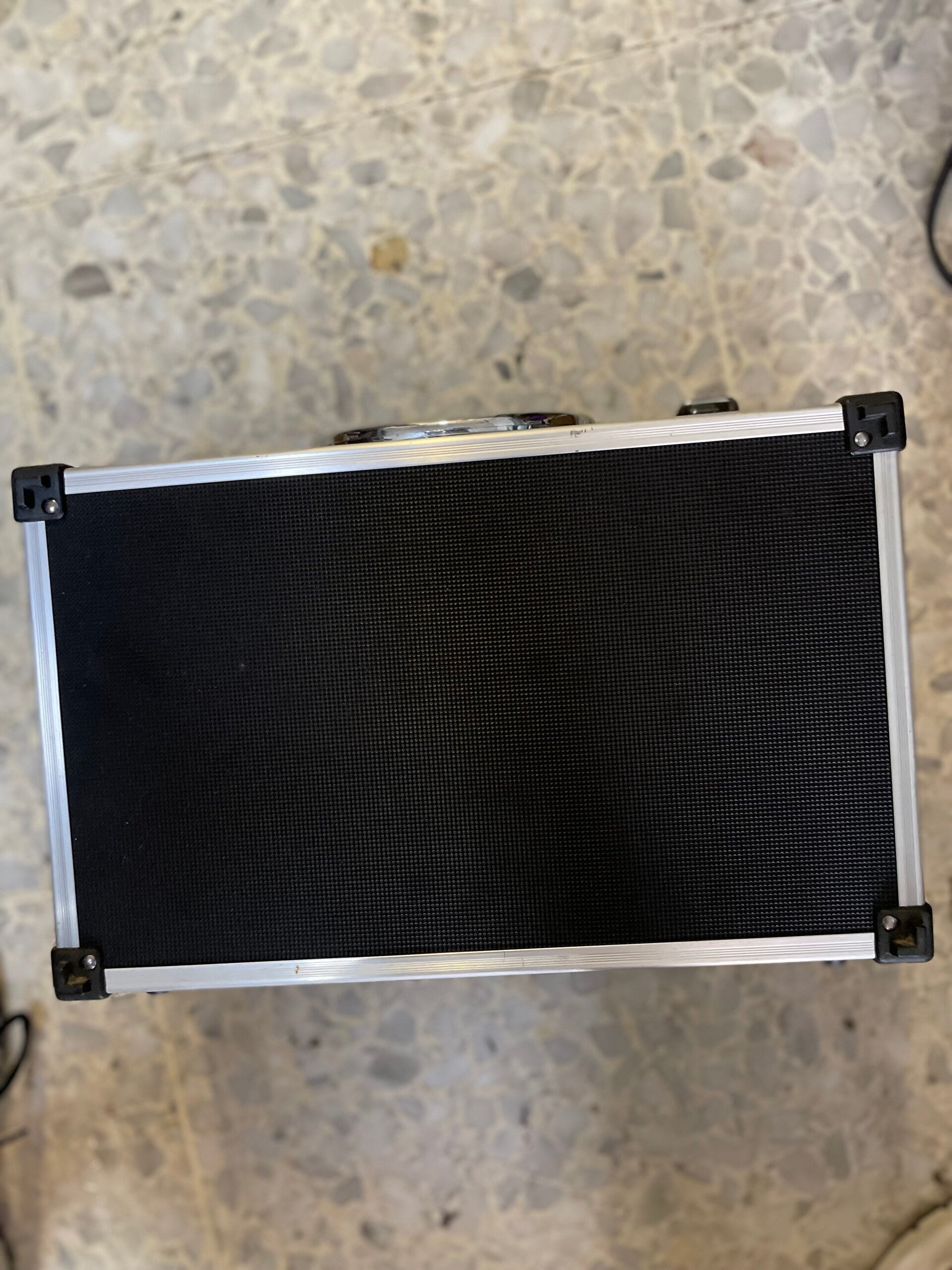 Metallic Case - Supplies