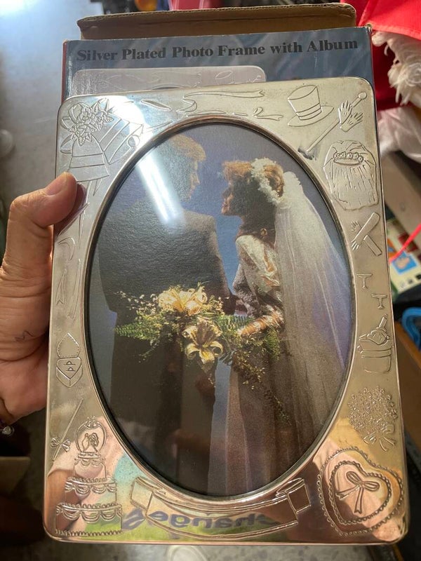 Brand New Sliver Plated Photo Frame with Album-Decor