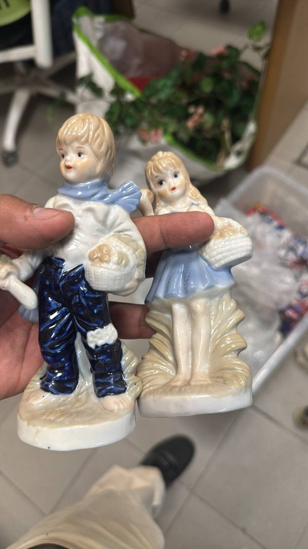 Vintage Figurines - Figurines *