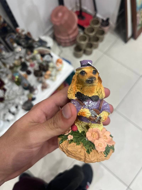 Dog - Figurines