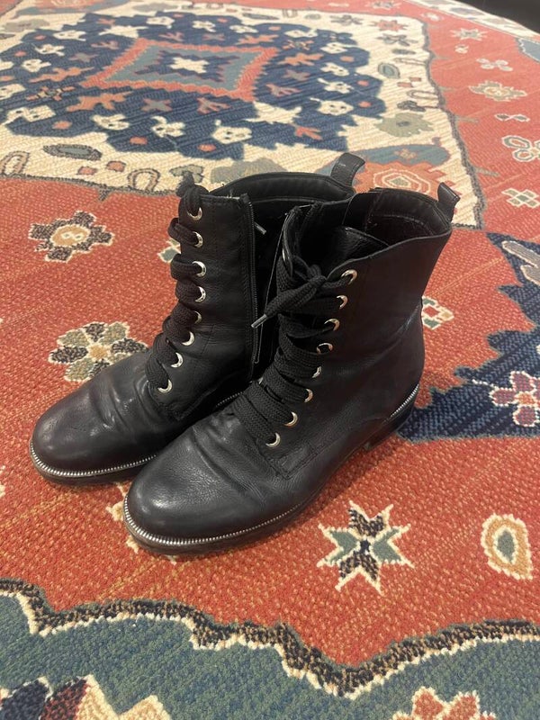 Women’s Black Boot - Size 39***