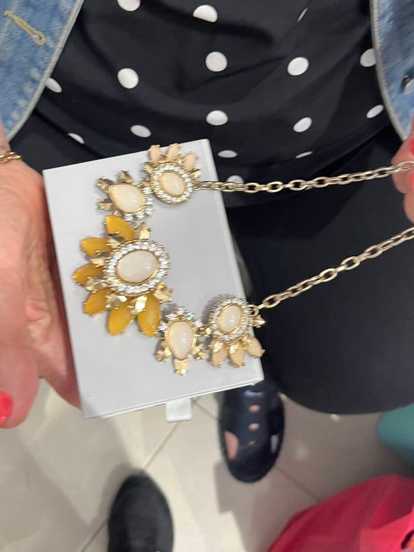 Costume jewelry necklace - acessories*