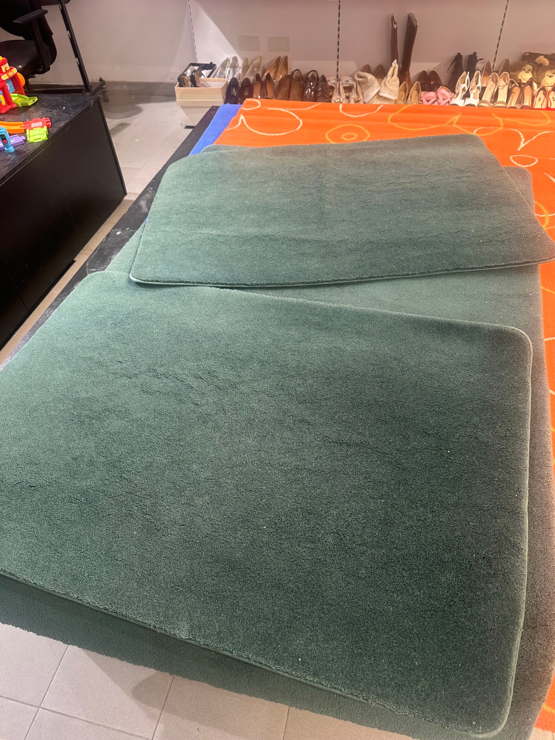 Green Carpet Set - Carpets