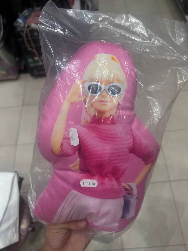 Barbie Pillow - New - Toys