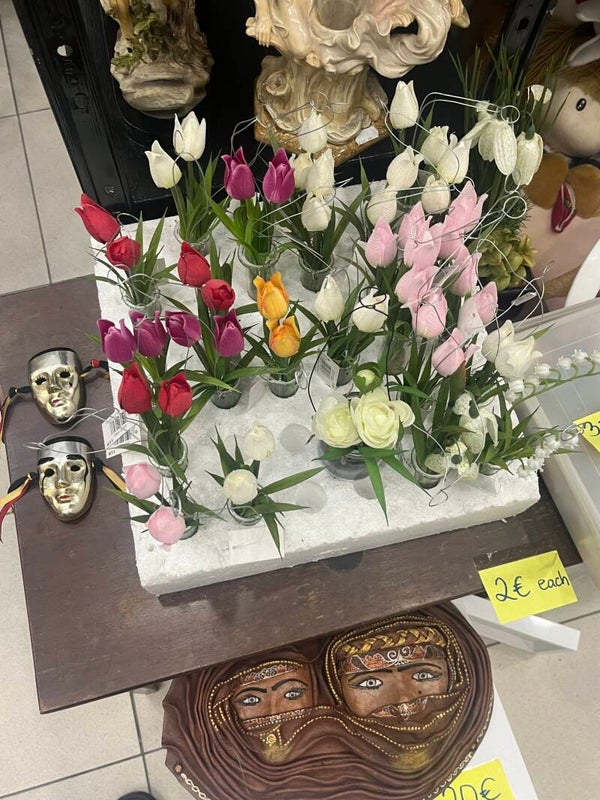 Flower set - €2 each - decor*