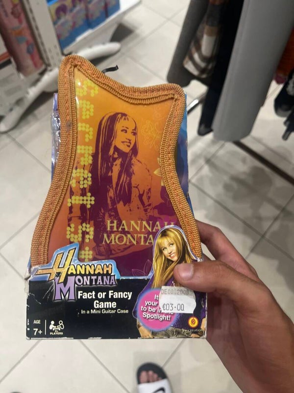 Hannah montana fact or Fancy - games*
