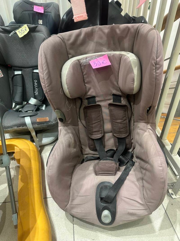 Baby Car Seat - Babies