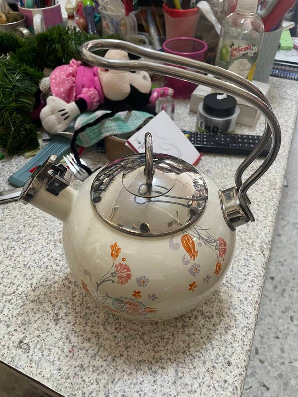 STEEL KETTLE ~SUPPLIES~***