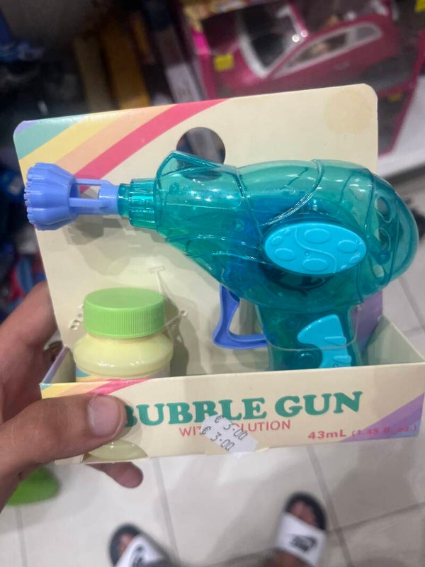 Vintage bubble gun - toys*
