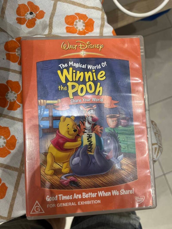 Walt Disney The Magical World Of Winnie The Pooh Share Your World - movies*