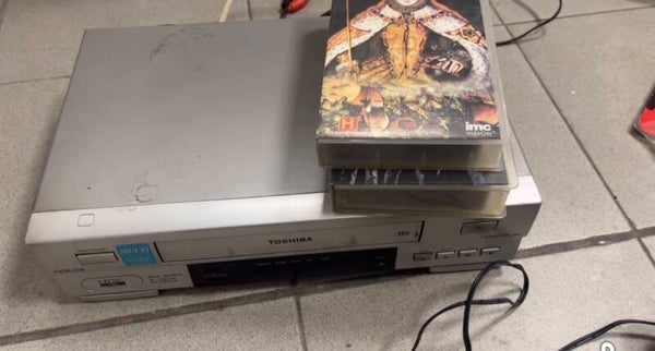 Vintage Toshiba VHS - Electric*