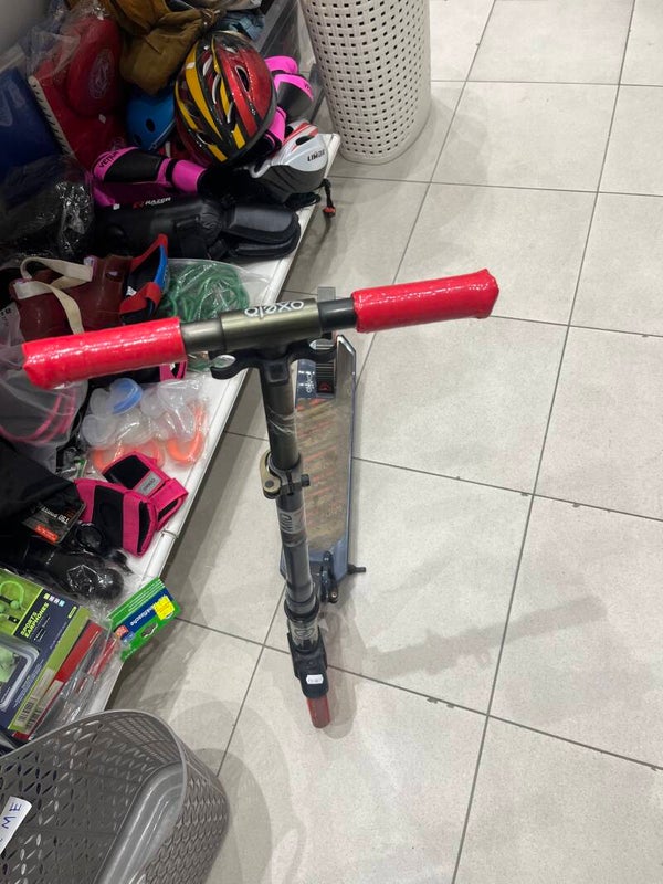 Kids Scooter - Toys ***