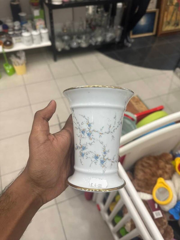 Ceramic Vase - Decor **