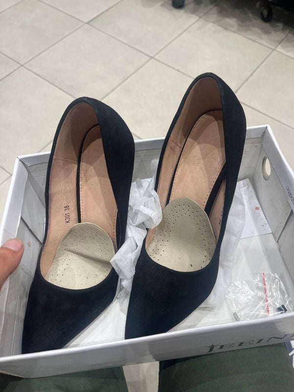 Women shoes - size 38*
