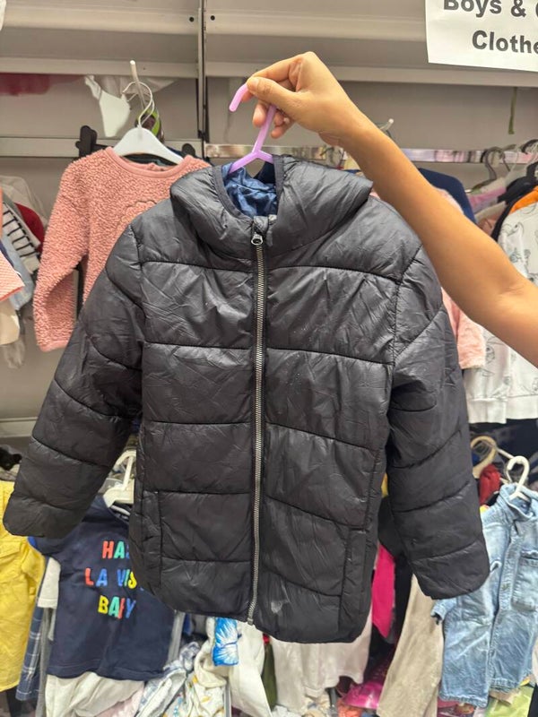 Kids Winter Jacket - Size 6 - 7 y**