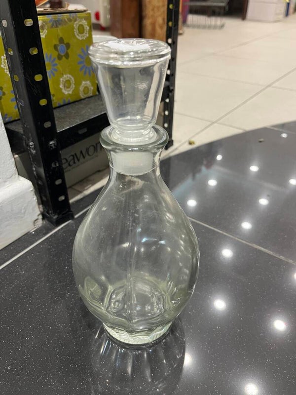 Glass Decanter-4€ each-Supplies*