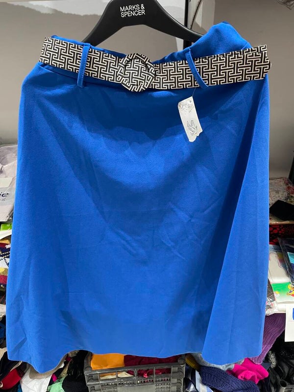 Women Skirt - New - Size L