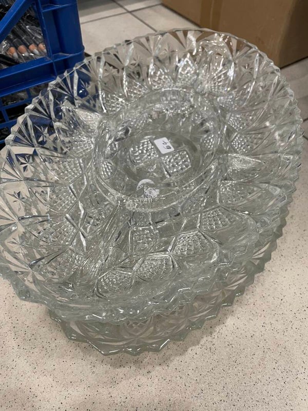 Glass Bowls - €5 Each - Glasses