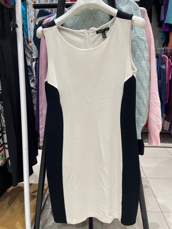 Women Dress - Black/White - Size L