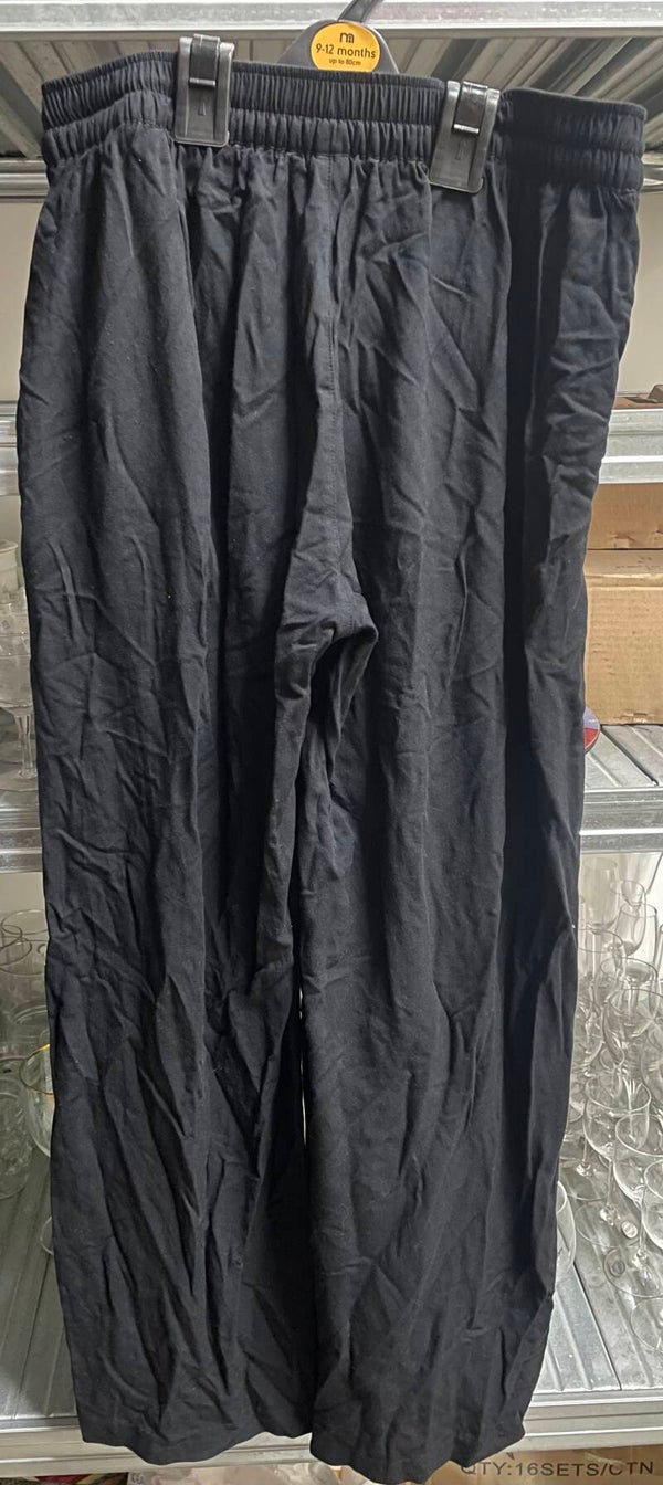 Men Trousers - Black - Size M
