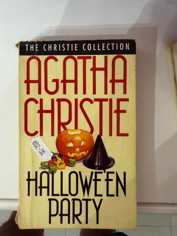 Agatha Christie Crime Stories €2 Each - Books*