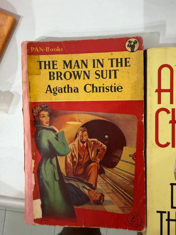 Agatha Christie A Man In The Brown Suit 1956 - Books*