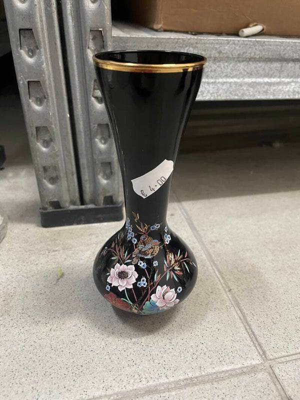 Small Black Vase - Decor