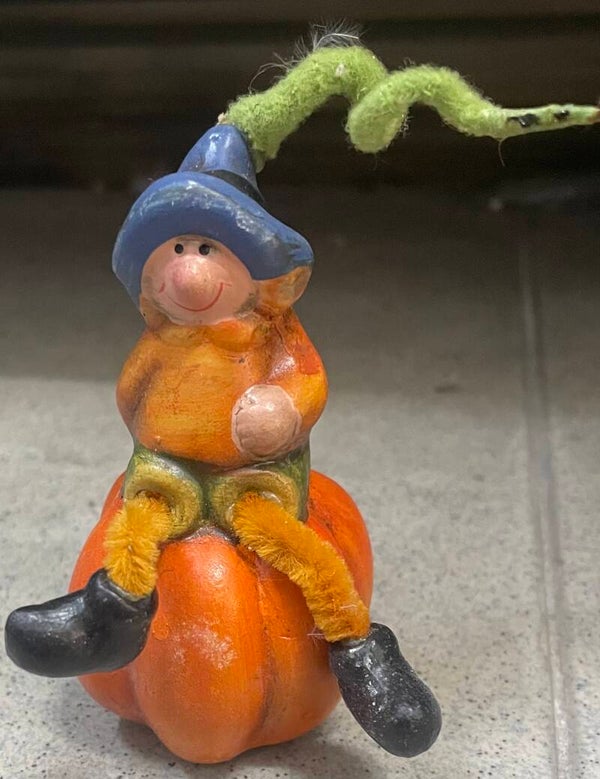Gnome On Pumpkin - Halloween