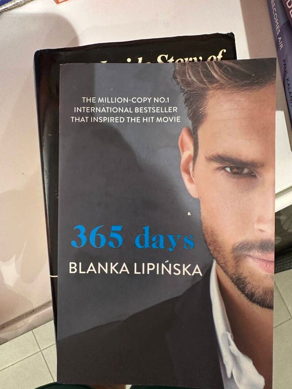 365 Days - Books*
