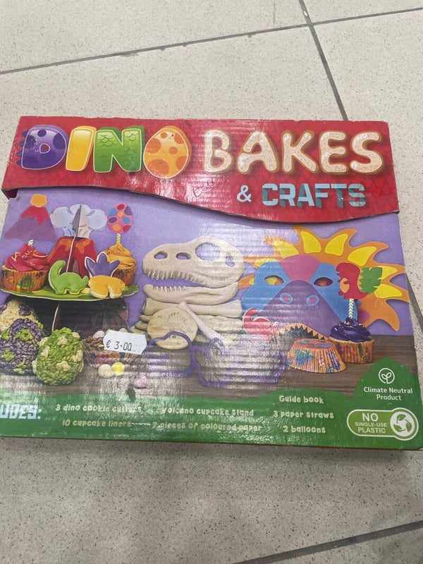 Dino Bakes & Crafts - Crafts
