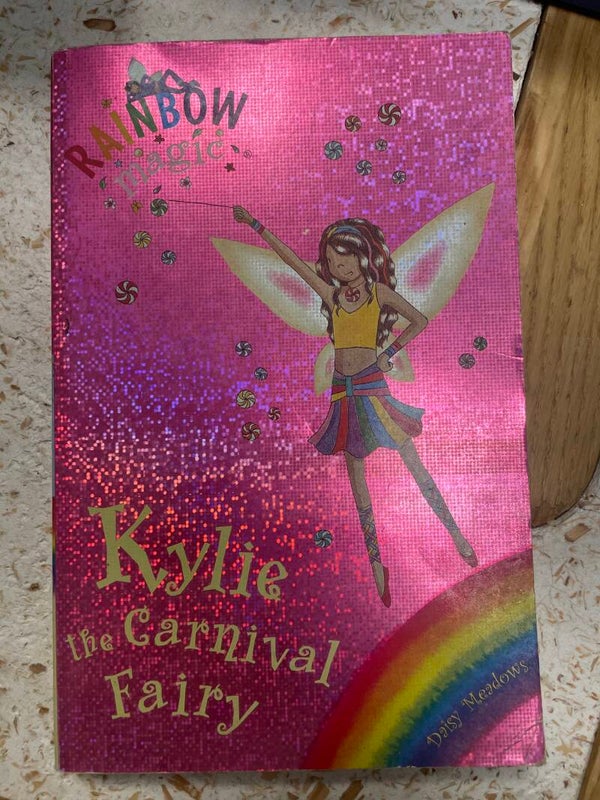 Kylie the Carnival Fairy - Books