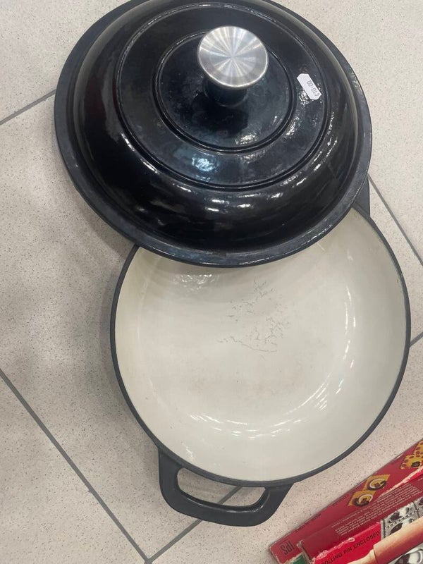 enameled cast iron shallow casserole dish-Supplies***