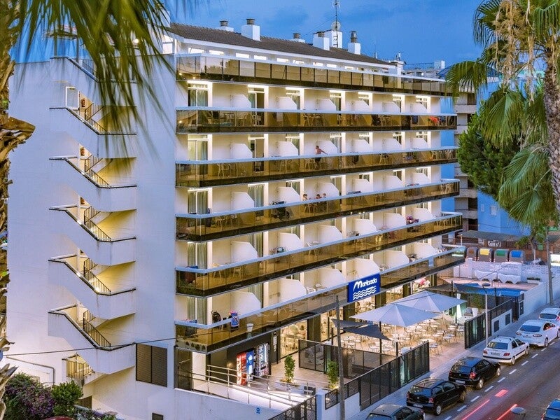 séjour à PortAventura avec accès à Ferrari Land et hébergement au Marinada 4 étoiles ou Aparthôtel 2 étoiles