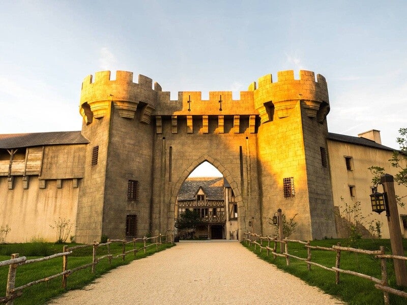 séjour au Puy du Fou avec nuit à l’Hôtel La Citadelle en Vendée et accès au parc historique