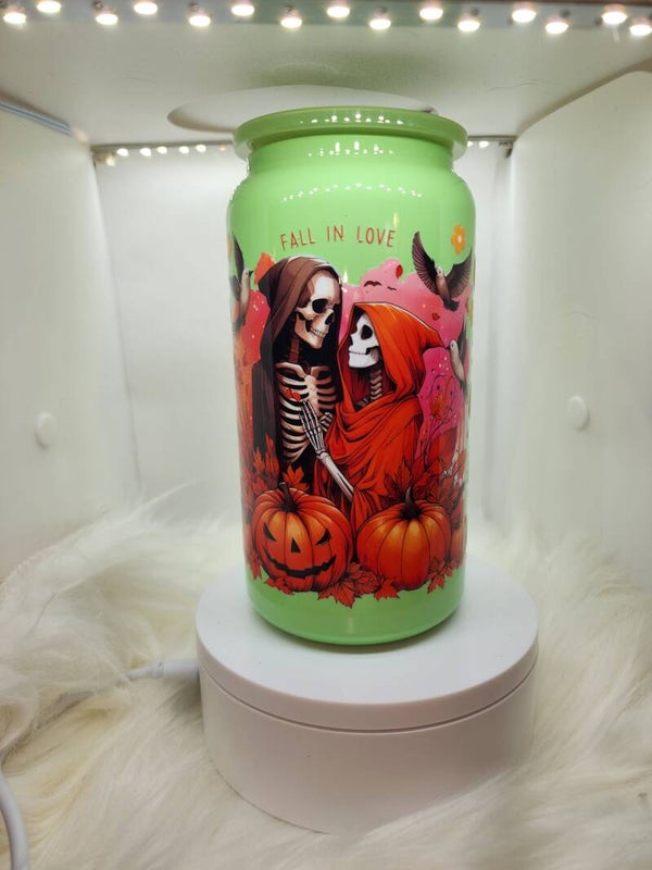 Fall in love skeletons