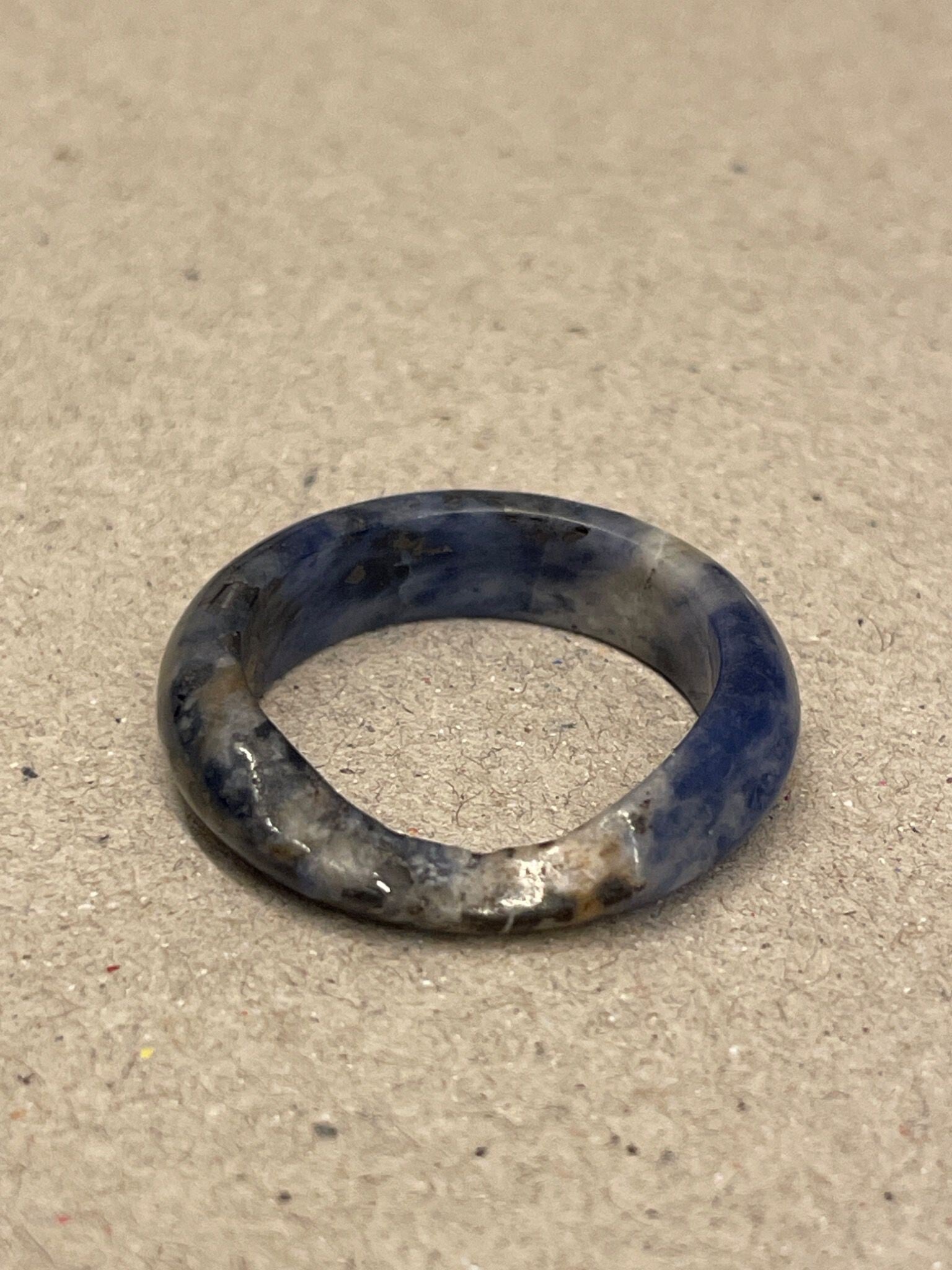 Sodaliet OOPSIE Ring 60mm