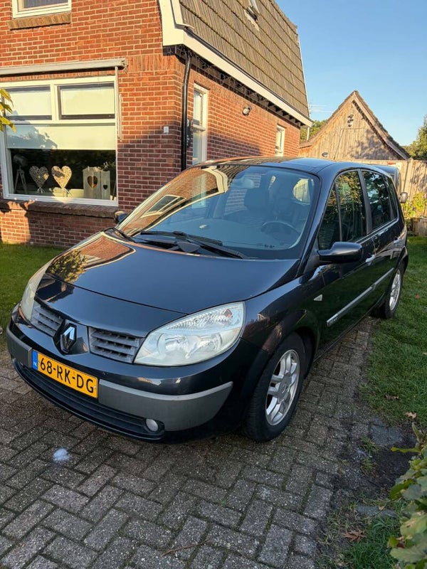 Renault Scenic 1.6-16V Privilège Luxe