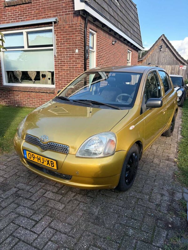 Toyota Yaris 1.3 16V 5DR 2001 Apk 20-10-2027
