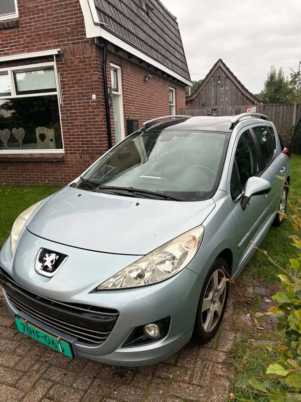 Peugeot 207 1.6 2010 Apk 17-9-2027