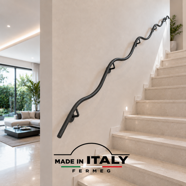 Corrimano in Ferro Battuto Nero Ø25 mm | Corrimano Ondulato per Scale | Corrimano a parete | Ringhiera Made in Italy | Lunghezze 50–400 cm