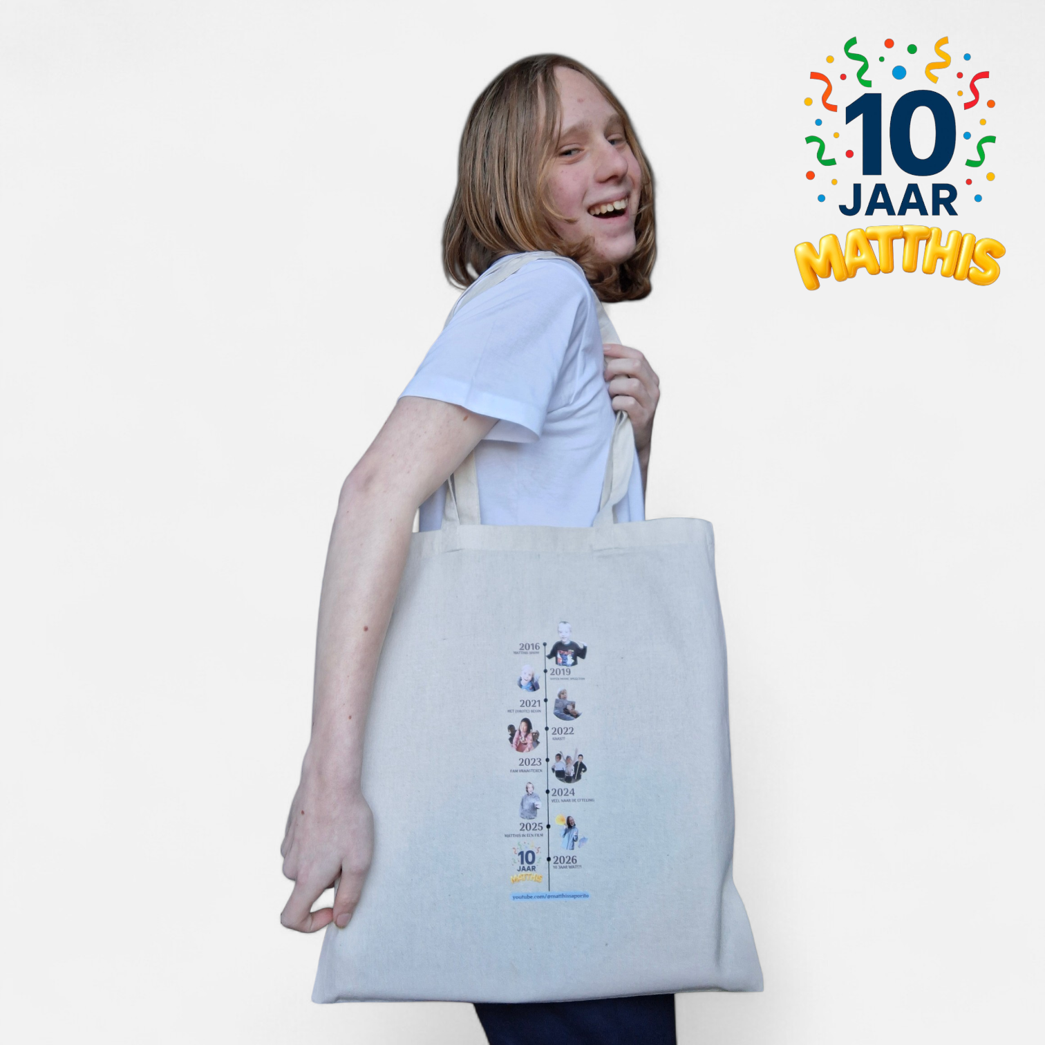 10 Jaar Matthis Tijdlijn tas (PRE-ORDER)