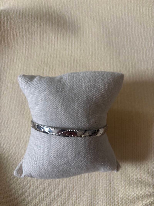 Wave bangle zilver